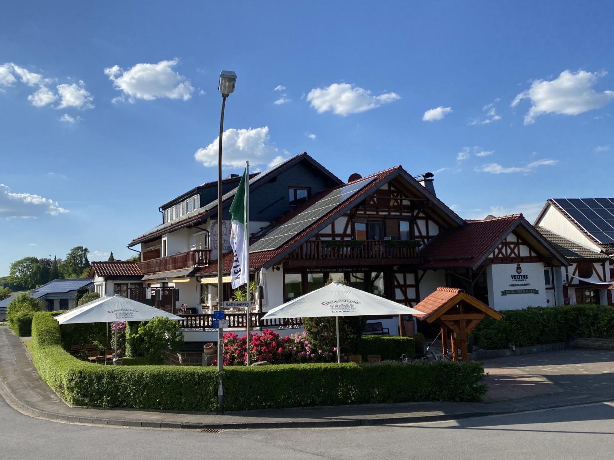 Hotel Wettlaufer Хомберг Екстериор снимка