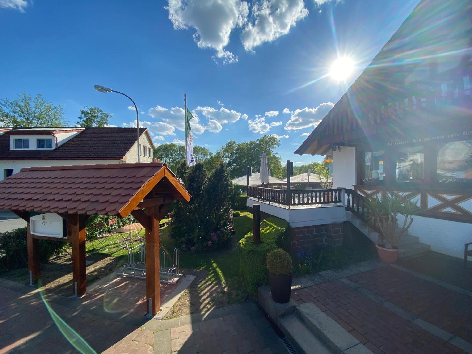 Hotel Wettlaufer Хомберг Екстериор снимка