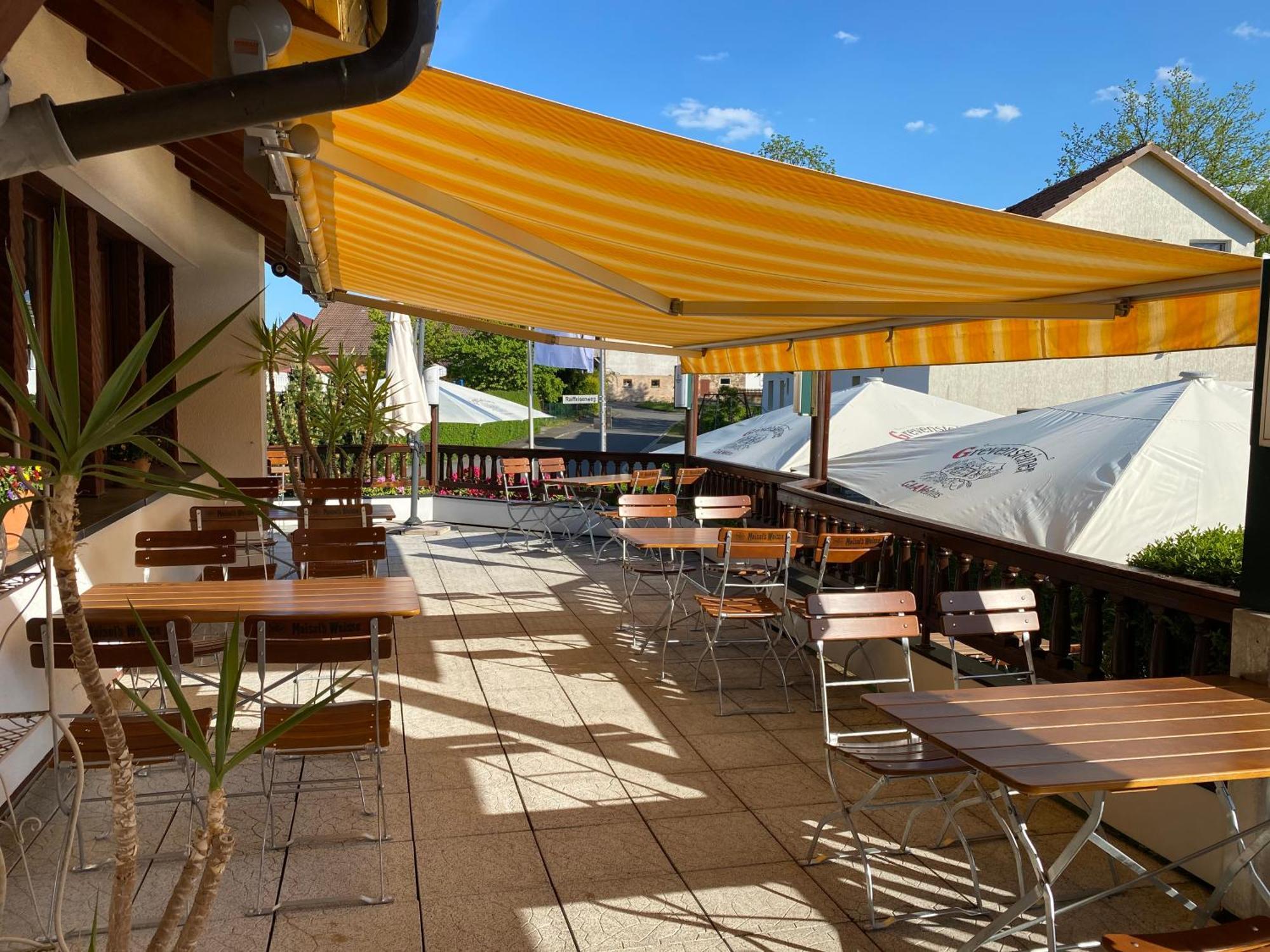 Hotel Wettlaufer Хомберг Екстериор снимка
